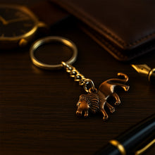 Elegant Walking Lion Metal Keychain (1 Pc)
